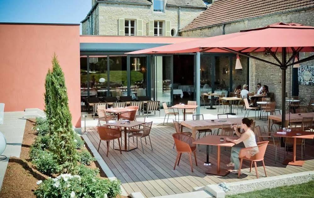 Castel De Tres Girard - Hotel & Restaurant - Teritoria Morey-Saint-Denis Exterior foto